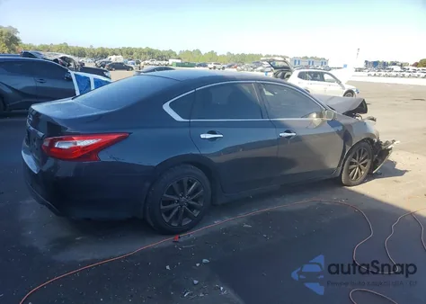 2017 Nissan Altima 2.5 z USA, uszkodzony, nr VIN 1N4AL3APXHN363208